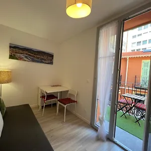 La Cour Du Centre , Nice France